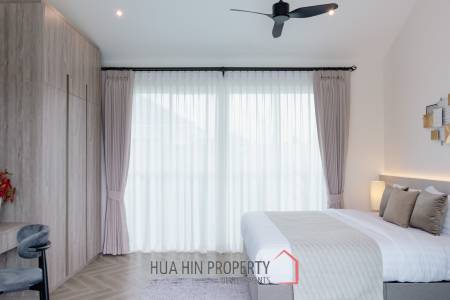 241 sqm pool villa in Hua Hin Thap Tai Eeden Luxe