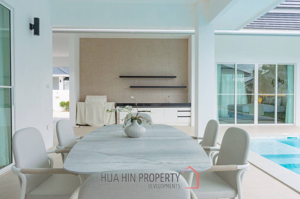 241 sqm pool villa in Hua Hin Thap Tai Eeden Luxe