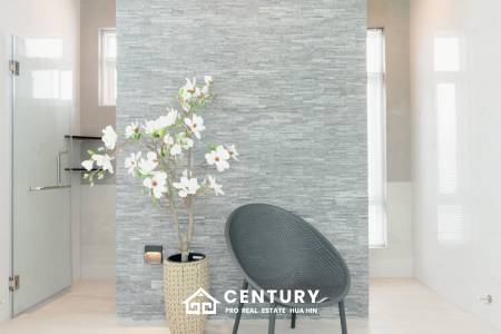 241 sqm pool villa in Hua Hin Thap Tai Eeden Luxe