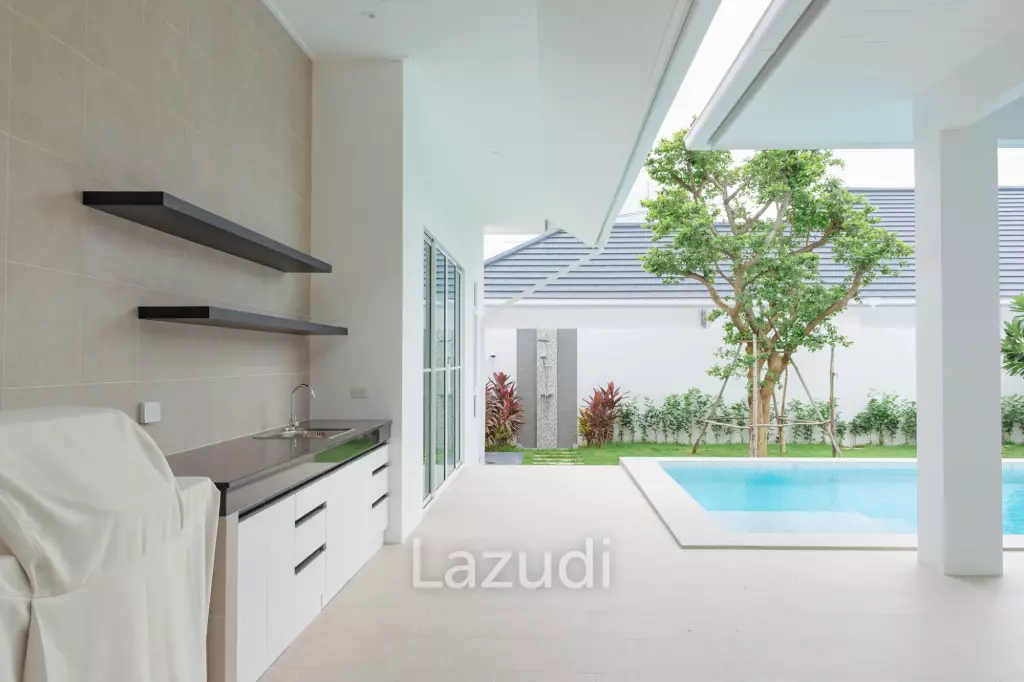 250 sqm pool villa in Hua Hin Thap Tai Eeden Luxe