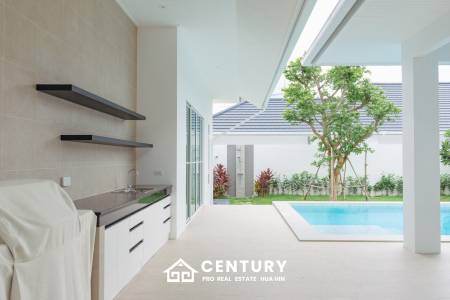 241 sqm pool villa in Hua Hin Thap Tai Eeden Luxe