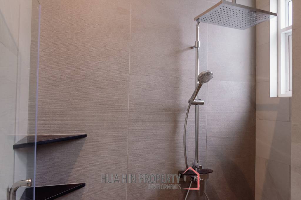 241 sqm pool villa in Hua Hin Thap Tai Eeden Luxe