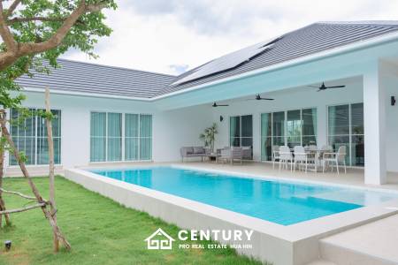 241 sqm pool villa in Hua Hin Thap Tai Eeden Luxe
