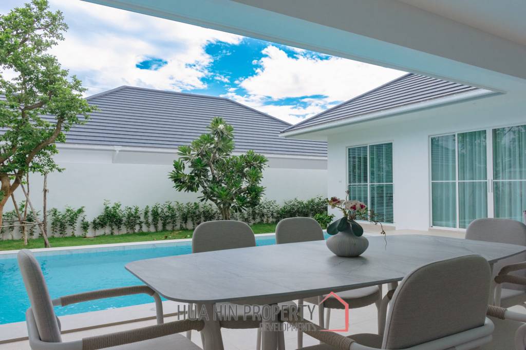 241 sqm pool villa in Hua Hin Thap Tai Eeden Luxe