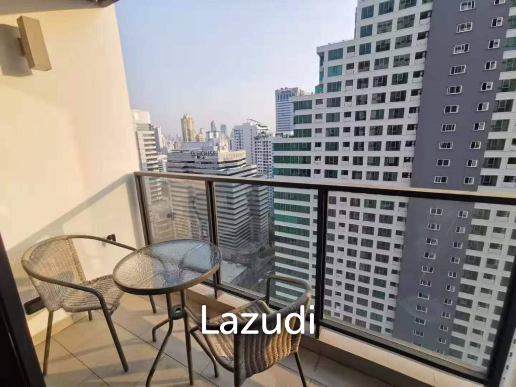 The Lofts Asoke: 1-Bedroom Condo with City View