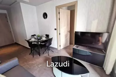 The Lofts Asoke: 1-Bedroom Condo with City View
