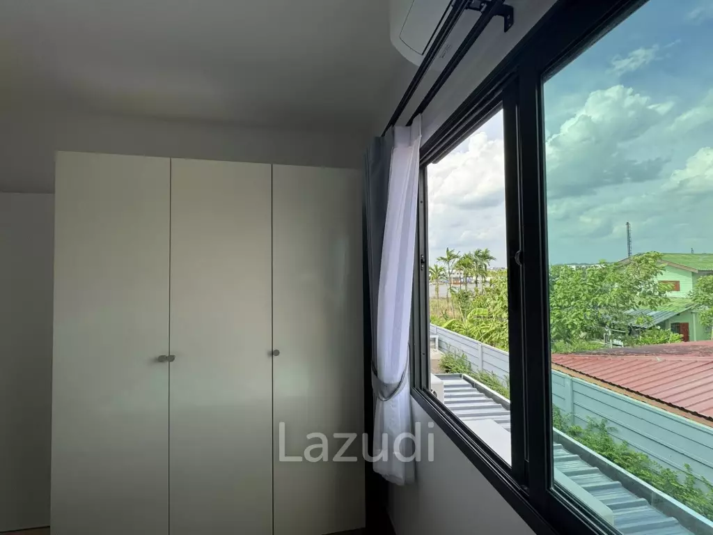 3 Beds 2 Baths 120  SQ.M Pleno Sukhumvit - Bangna