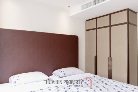 Luxury Beachfront condo in the heart of the city