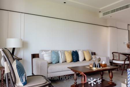 Luxury Beachfront condo in the heart of the city