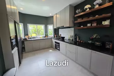 Spacious 3-Bedroom Pool Villa Near Kamala Beach