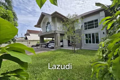 Spacious 3-Bedroom Pool Villa Near Kamala Beach