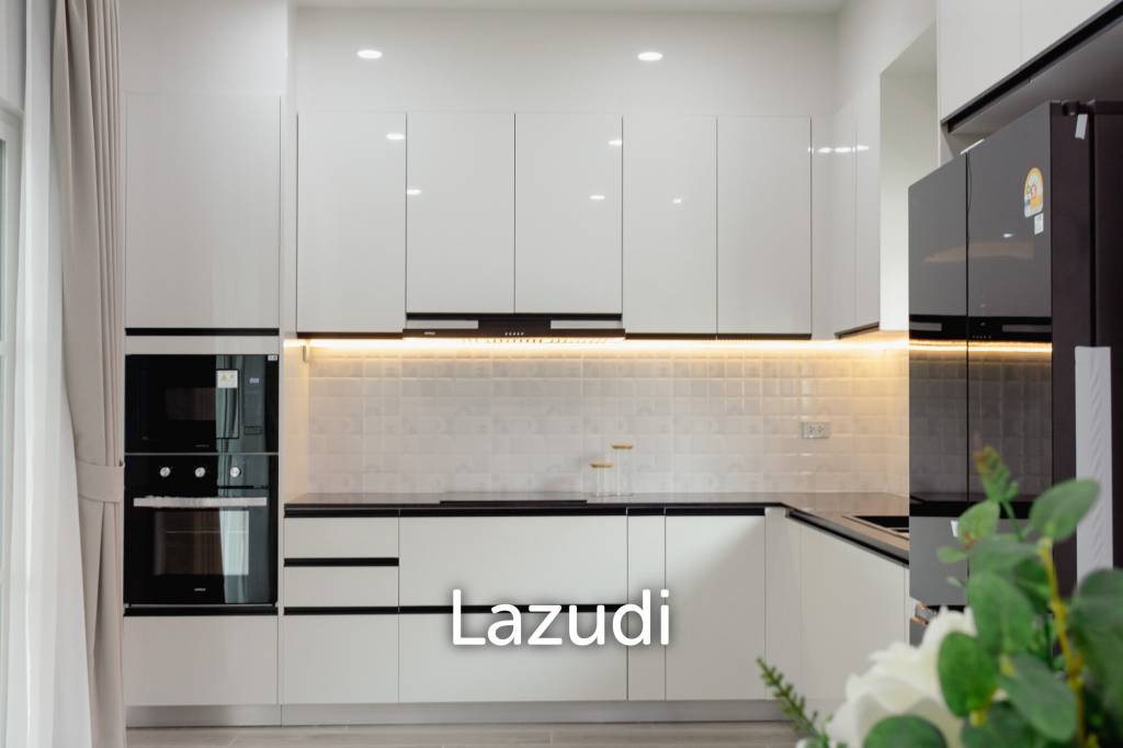 3 Bed 3 Bath 319 SQ,M Dusita Lakeside Village 2
