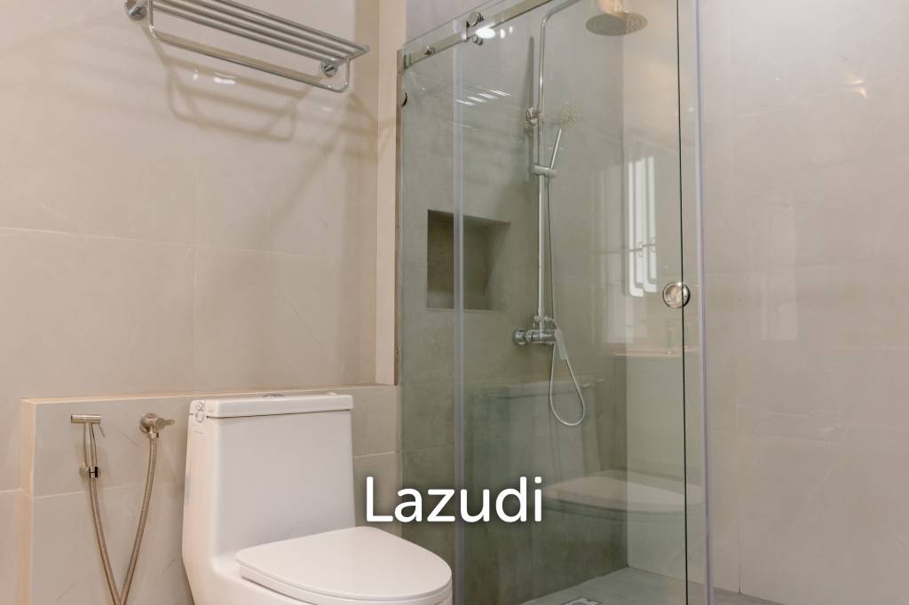 3 Bed 3 Bath 319 SQ,M Dusita Lakeside Village 2