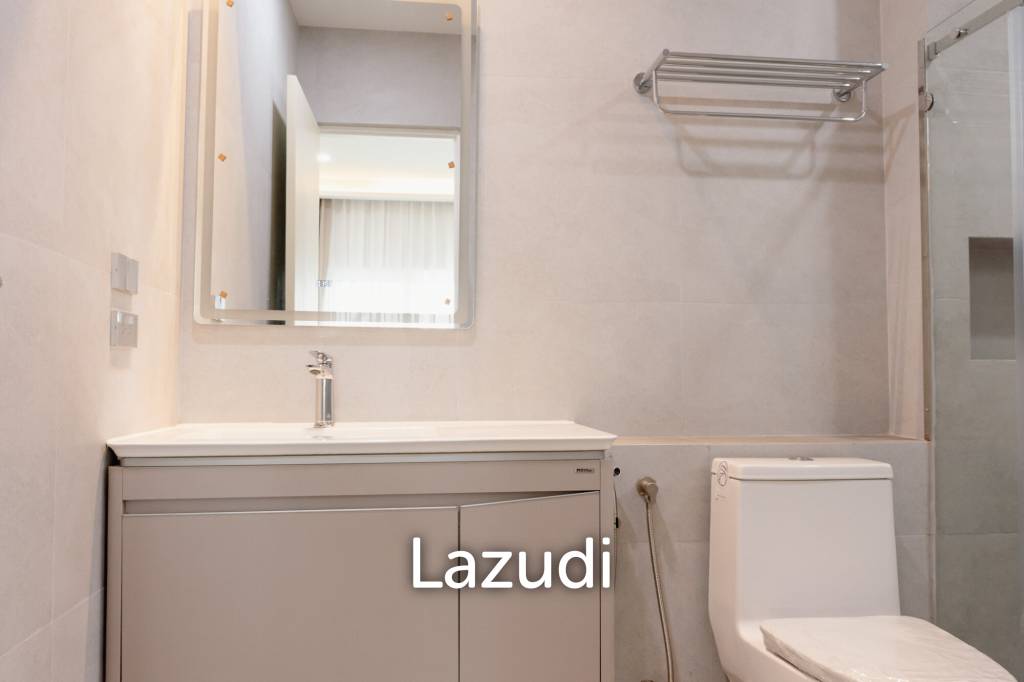 3 Bed 3 Bath 319 SQ,M Dusita Lakeside Village 2