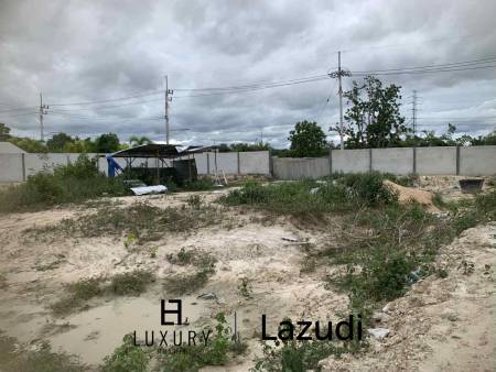 Thap Tai, Soi 88: Land for Sale 1082 SQM Prime Location