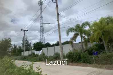 Thap Tai, Soi 88: Land for Sale 1082 SQM Prime Location