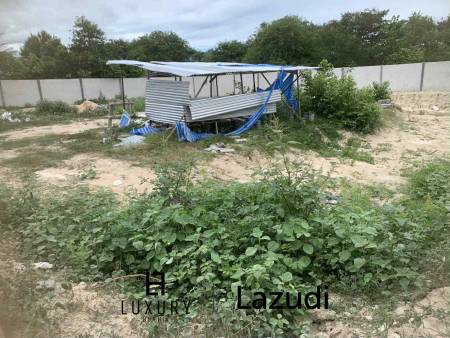 Thap Tai, Soi 88: Land for Sale 1082 SQM Prime Location