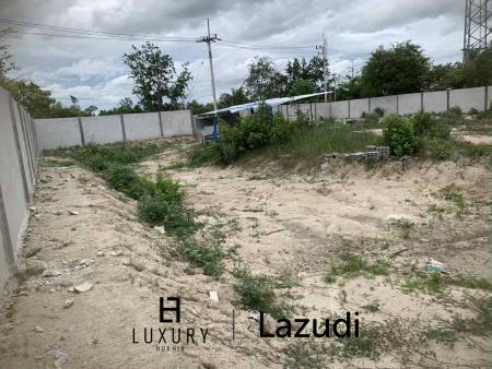 Thap Tai, Soi 88: Land for Sale 1082 SQM Prime Location