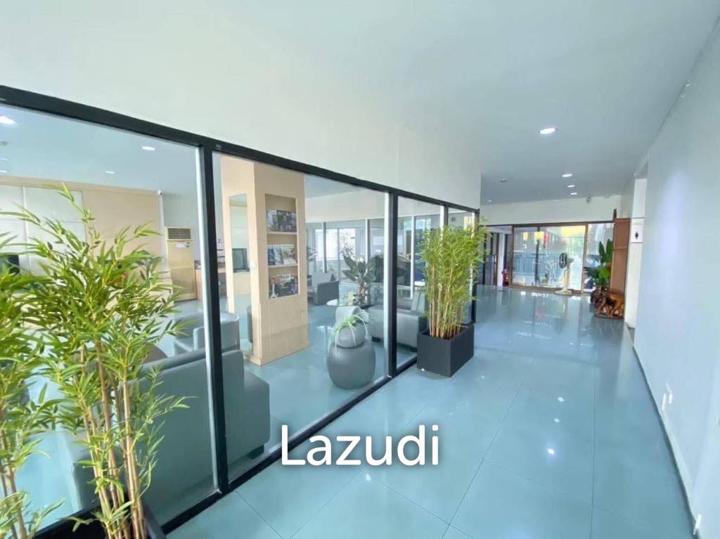 Prime Showroom & Service Center for Lease – High Visibility on Mengjai Road