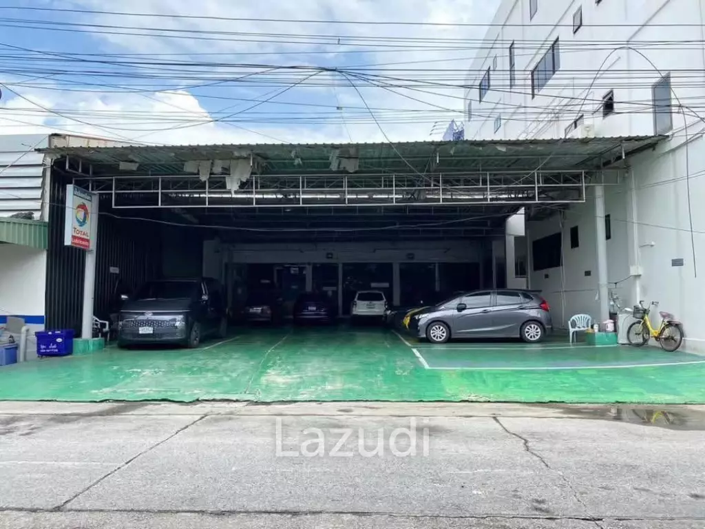 Prime Showroom & Service Center for Lease – High Visibility on Mengjai Road
