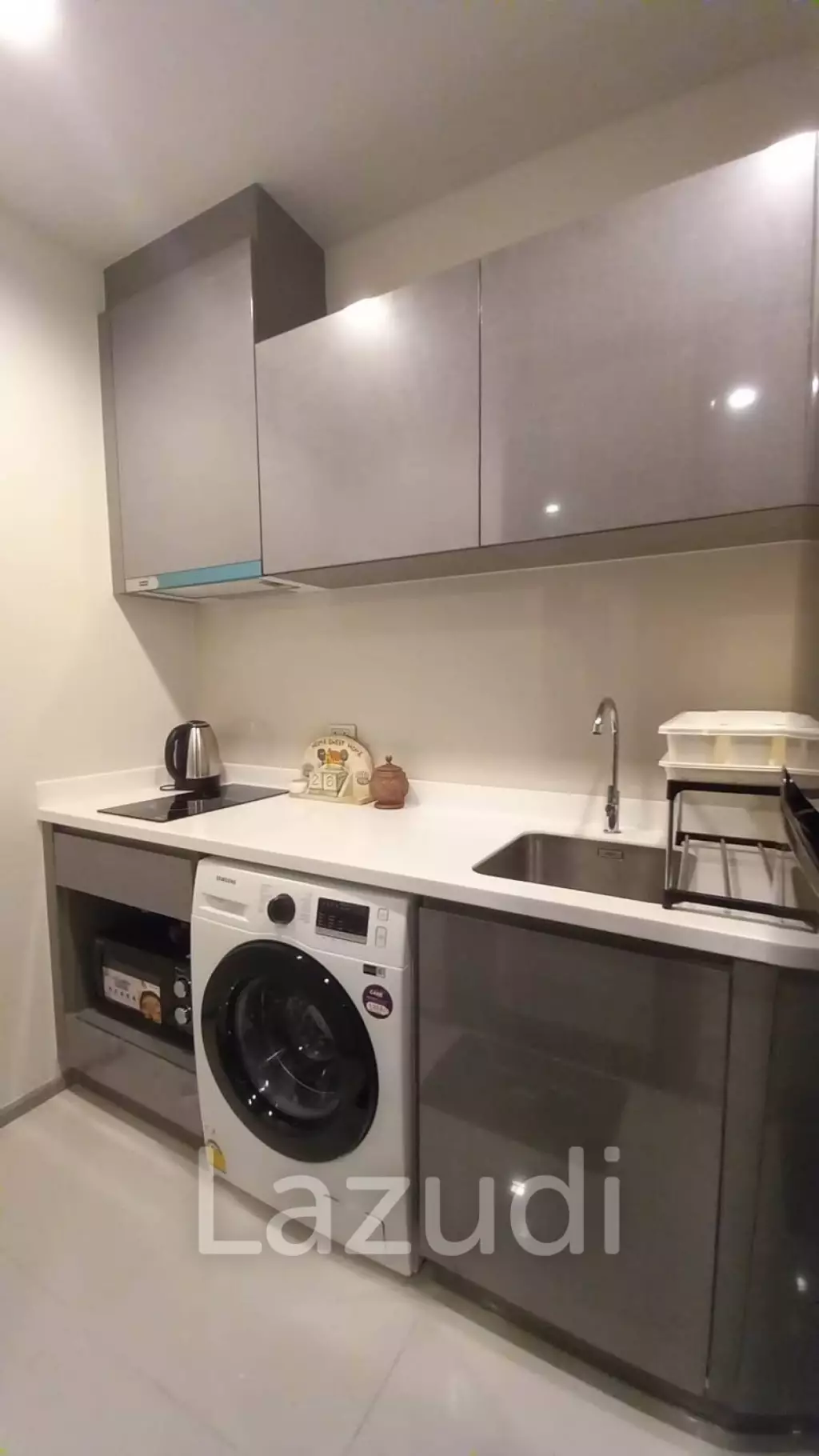 1 Bedoom 1 Bathroom 35.5 Sq.m Life Asoke Hype