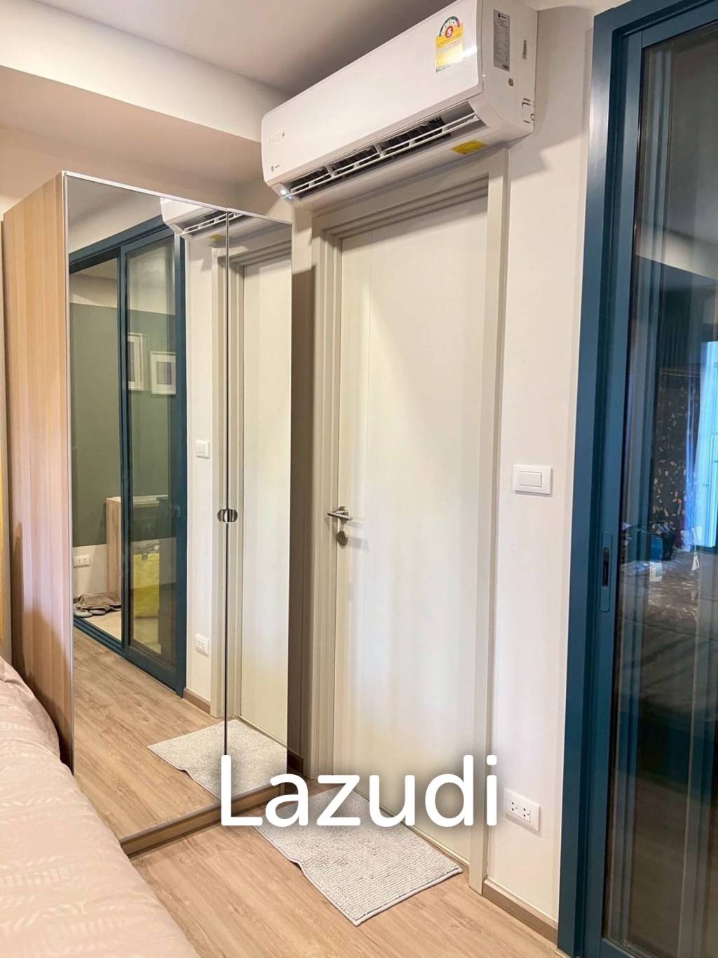 1 Bedroom 1 Bathroom 27.5 Sq.m THE BASE Sukhumvit 50