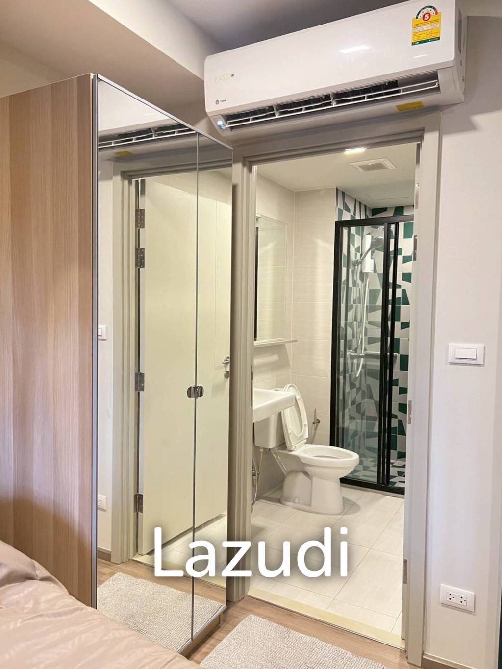 1 Bedroom 1 Bathroom 27.5 Sq.m THE BASE Sukhumvit 50