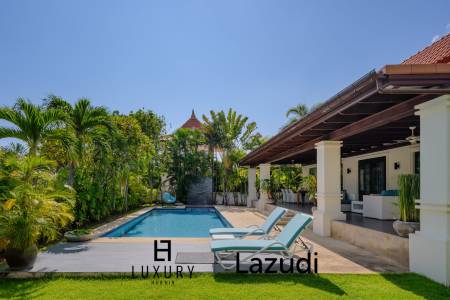 BelVida Estates : Elegant Renovated 4-Bed Pool Villa with Private Pool and Lush Garden