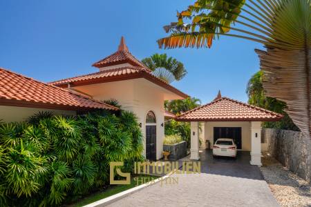 komplett renoviert / hochwertige Möbel / Golfmitgliedschaft / moderne europäische Küche