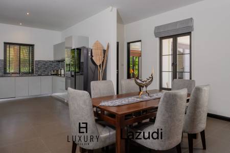 BelVida Estates : Elegant Renovated 4-Bed Pool Villa with Private Pool and Lush Garden