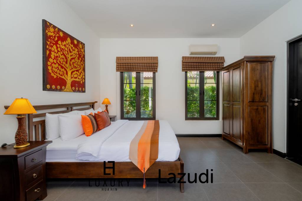 BelVida Estates : Elegant Renovated 4-Bed Pool Villa with Private Pool and Lush Garden