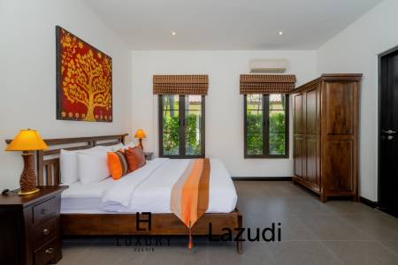 BelVida Estates : Elegant Renovated 4-Bed Pool Villa with Private Pool and Lush Garden