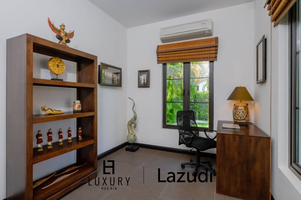 BelVida Estates : Elegant Renovated 4-Bed Pool Villa with Private Pool and Lush Garden