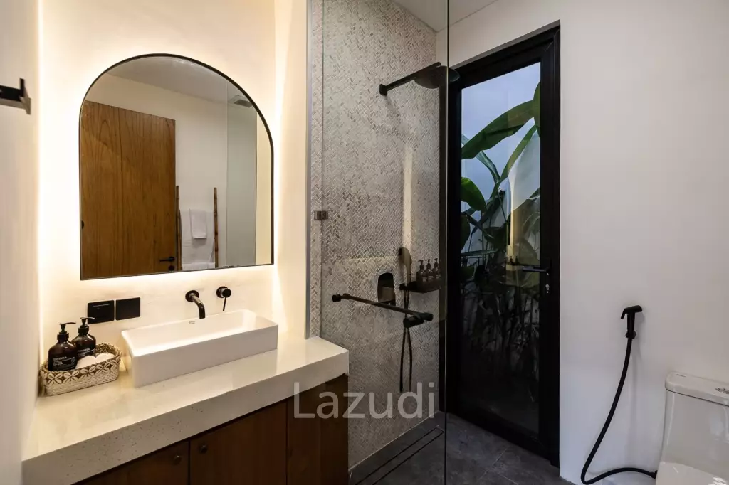 Premium 3-Bedroom villa 300m from Batu Bolong Beach – Canggu