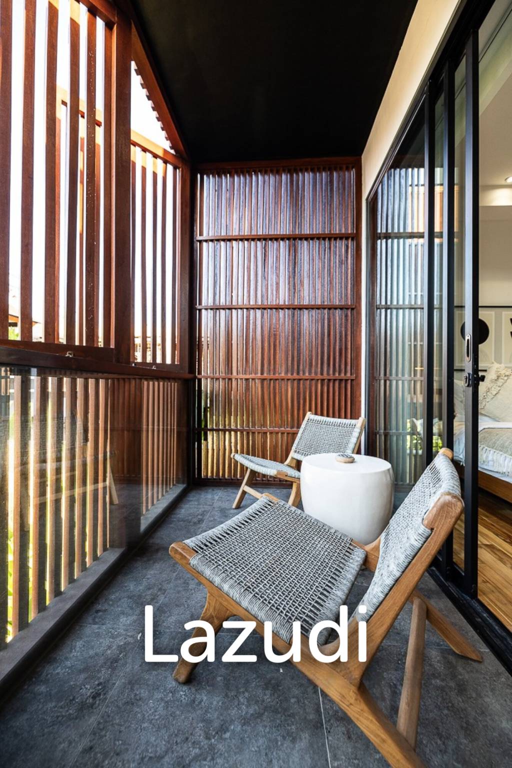Grand 4-Bedroom Villa – Steps from Batu Bolong Beach, Canggu