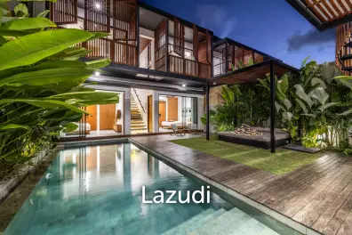 Grand 4-Bedroom Villa – Steps from Batu Bolong Beach, Canggu