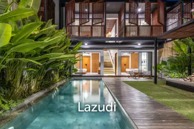 Grand 4-Bedroom Villa – Steps from Batu Bolong Beach, Canggu