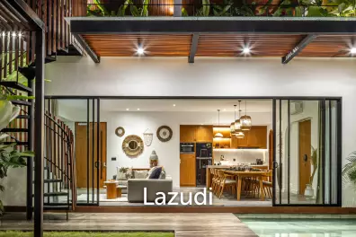 Grand 4-Bedroom Villa – Steps from Batu Bolong Beach, Canggu