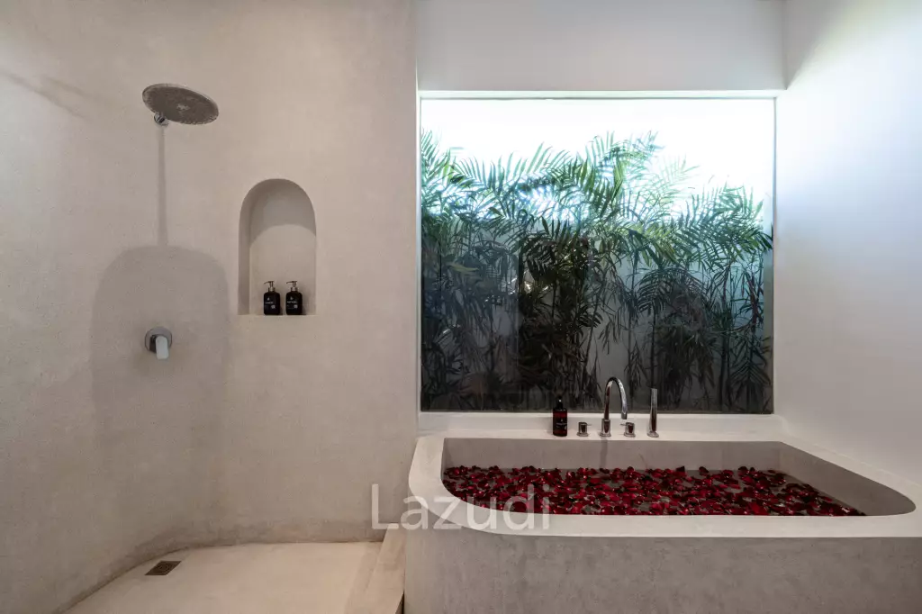 Villa on Cemagi Beach – Ready Business Investment