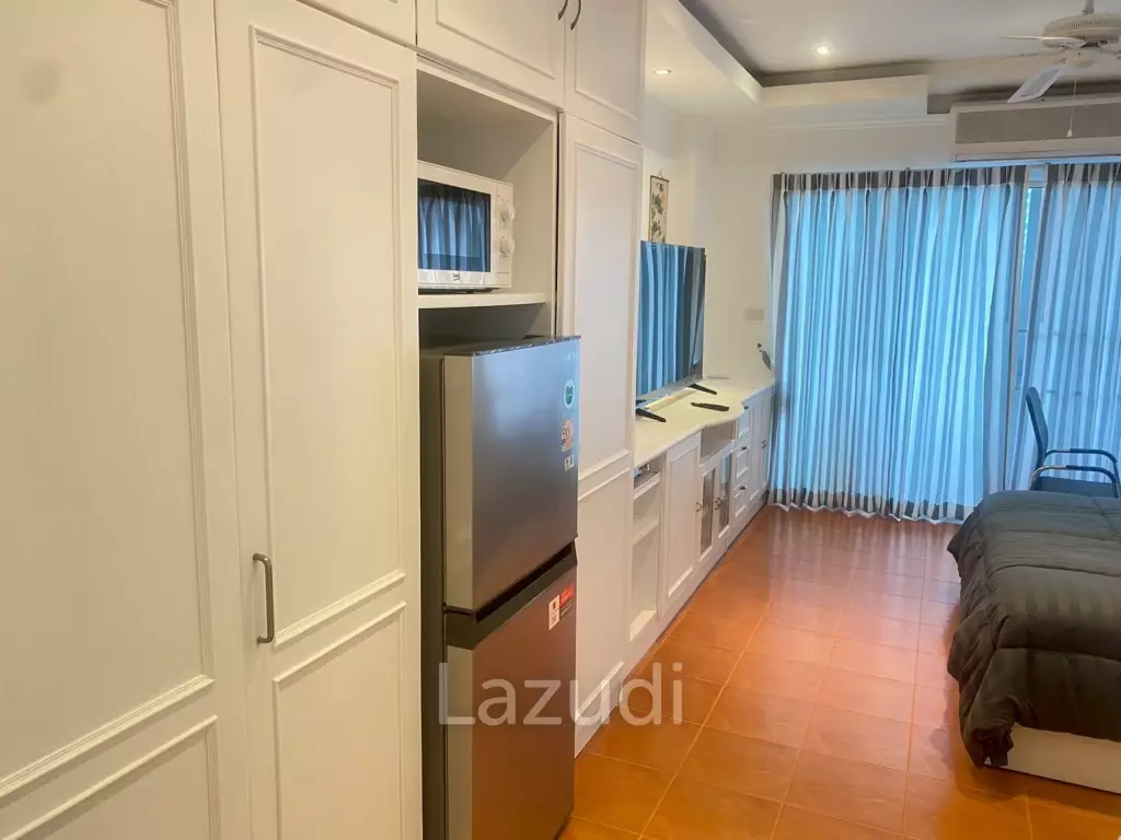 Studio 1 Bath 26.20 SQ.M. Pattaya Condotel Chain