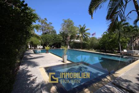 Luxuriöse moderne Strandvilla in Hua Hin in der Nähe des Flughafens