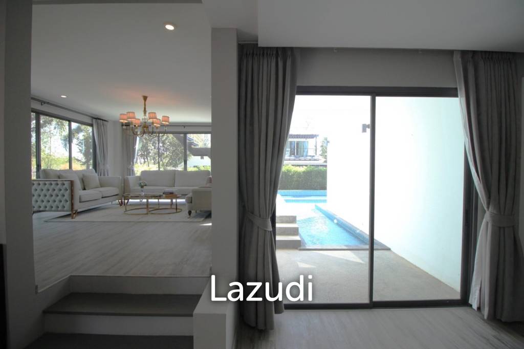 Luxury Modern Beachfront Villa in Hua Hin