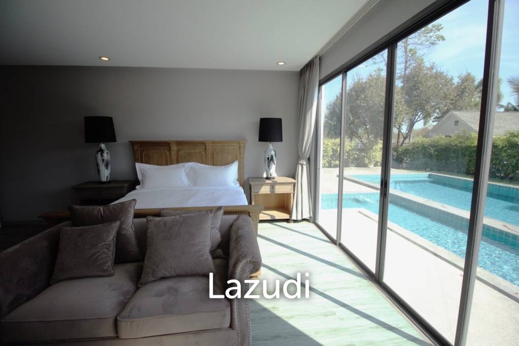Luxury Modern Beachfront Villa in Hua Hin