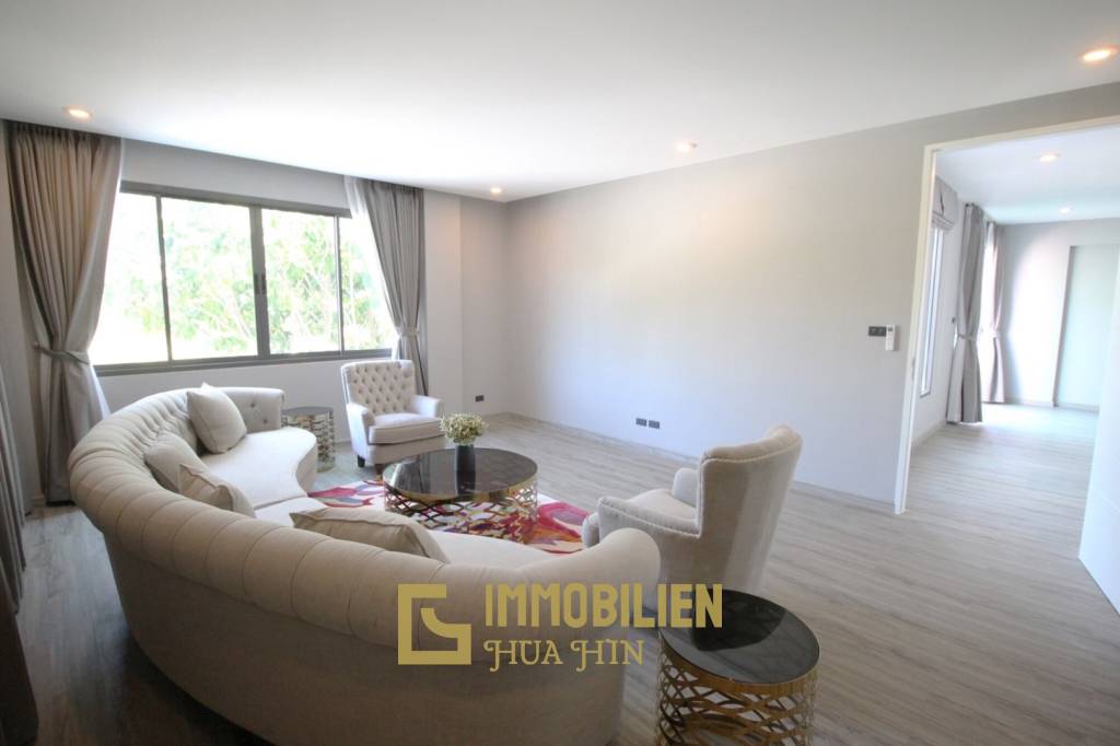 Luxuriöse moderne Strandvilla in Hua Hin in der Nähe des Flughafens