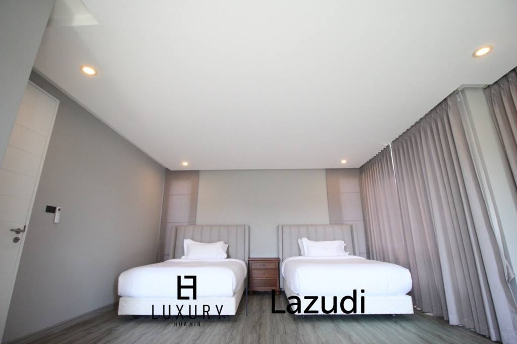 บ้านเดี่ยว 3 ชั้นหรูหราในหัวหินพร้อมสระว่ายน้ำส่วนตัว ใกล้สนามบินหัวหิน