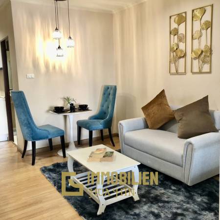 voll möbliert / offener Grundriss / Balkon