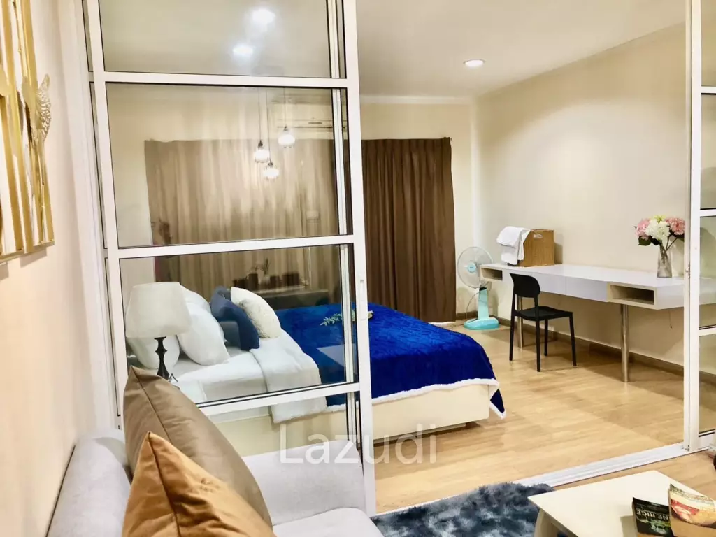 Modern 1-Bedroom Condo in Hua Hin Town