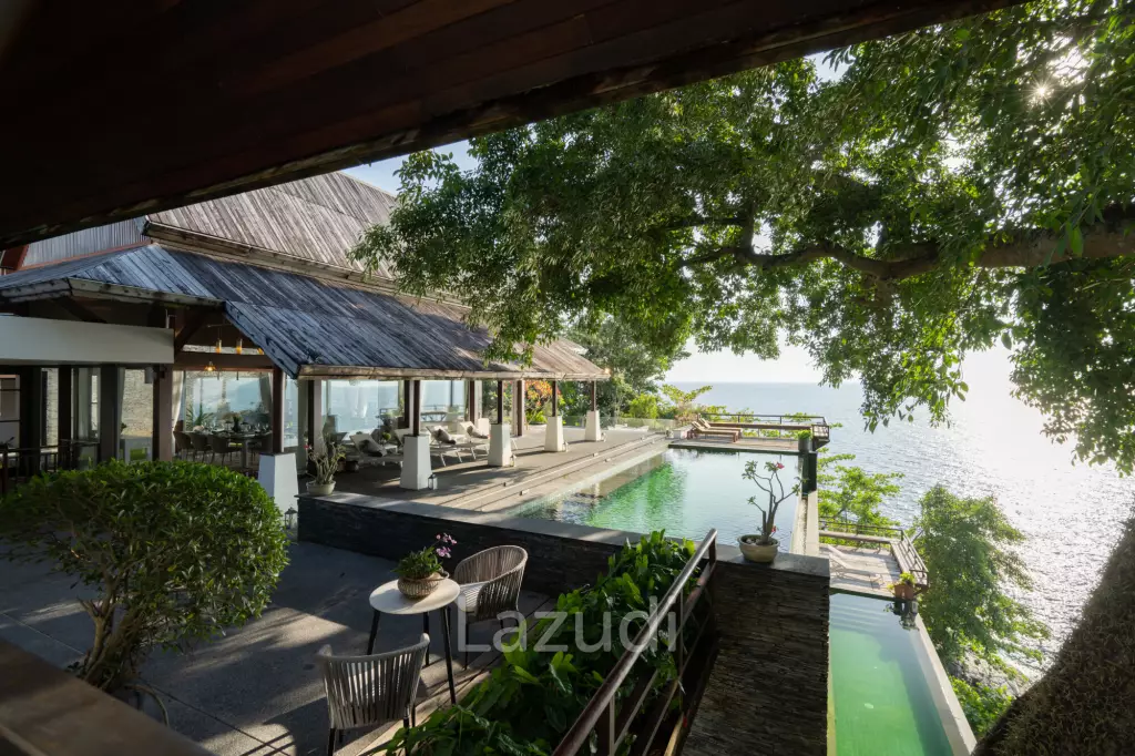 Panoramic Sea-View Cliff-Top Pool Villa, Walking Distance to Surin Beach