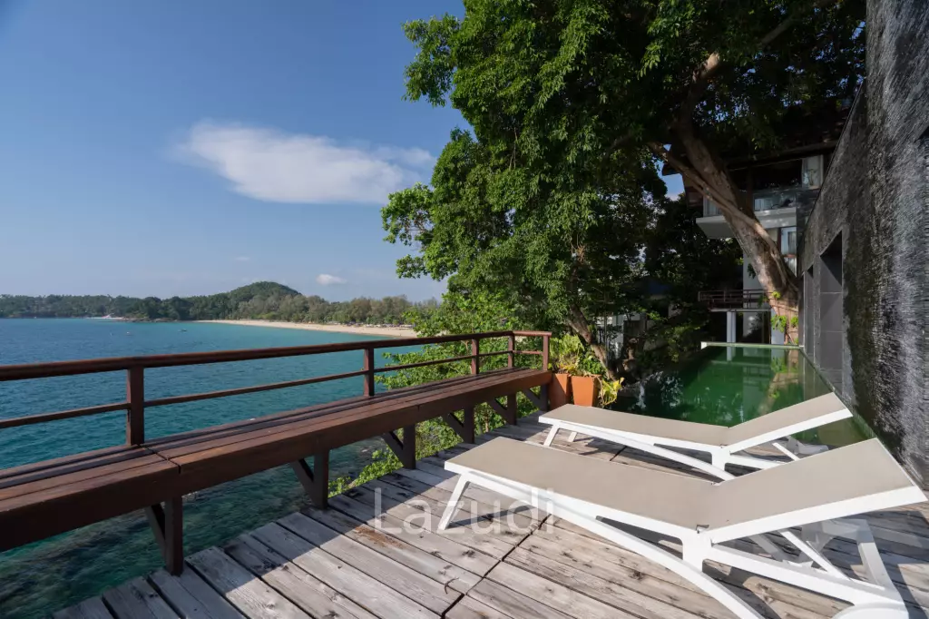 Panoramic Sea-View Cliff-Top Pool Villa, Walking Distance to Surin Beach