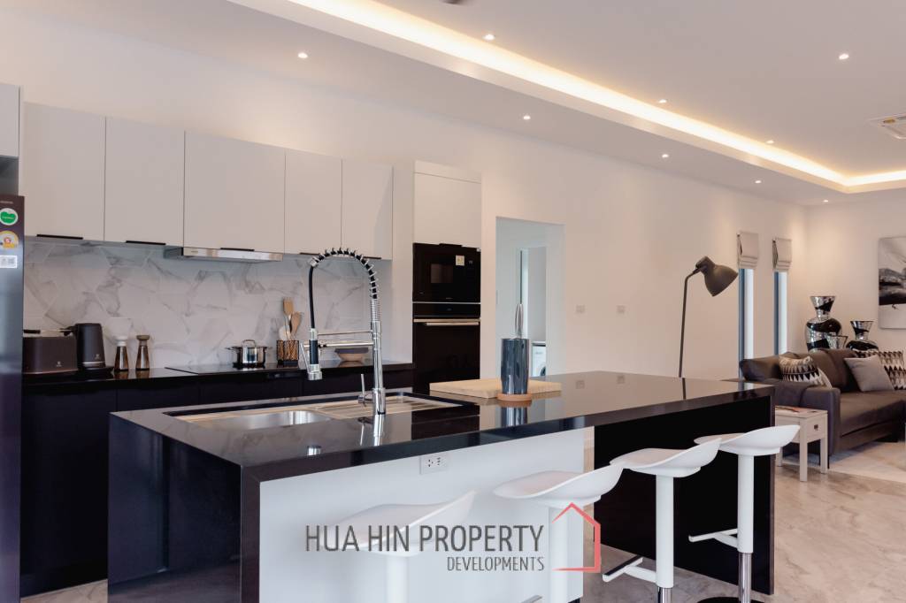 3 Bed 2.5 Bath 185 SQ,M Mali Vista, Villa Deluxe Plus